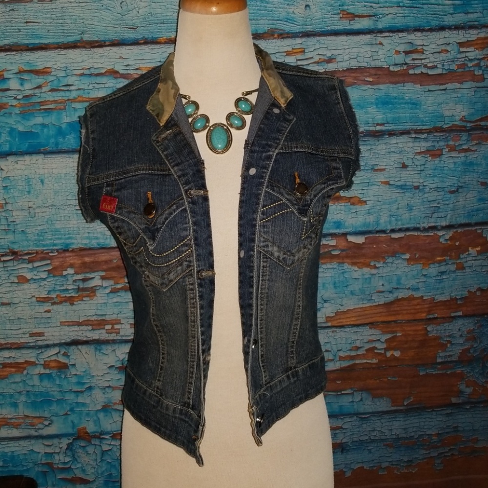 Cutoff Jean Jacket